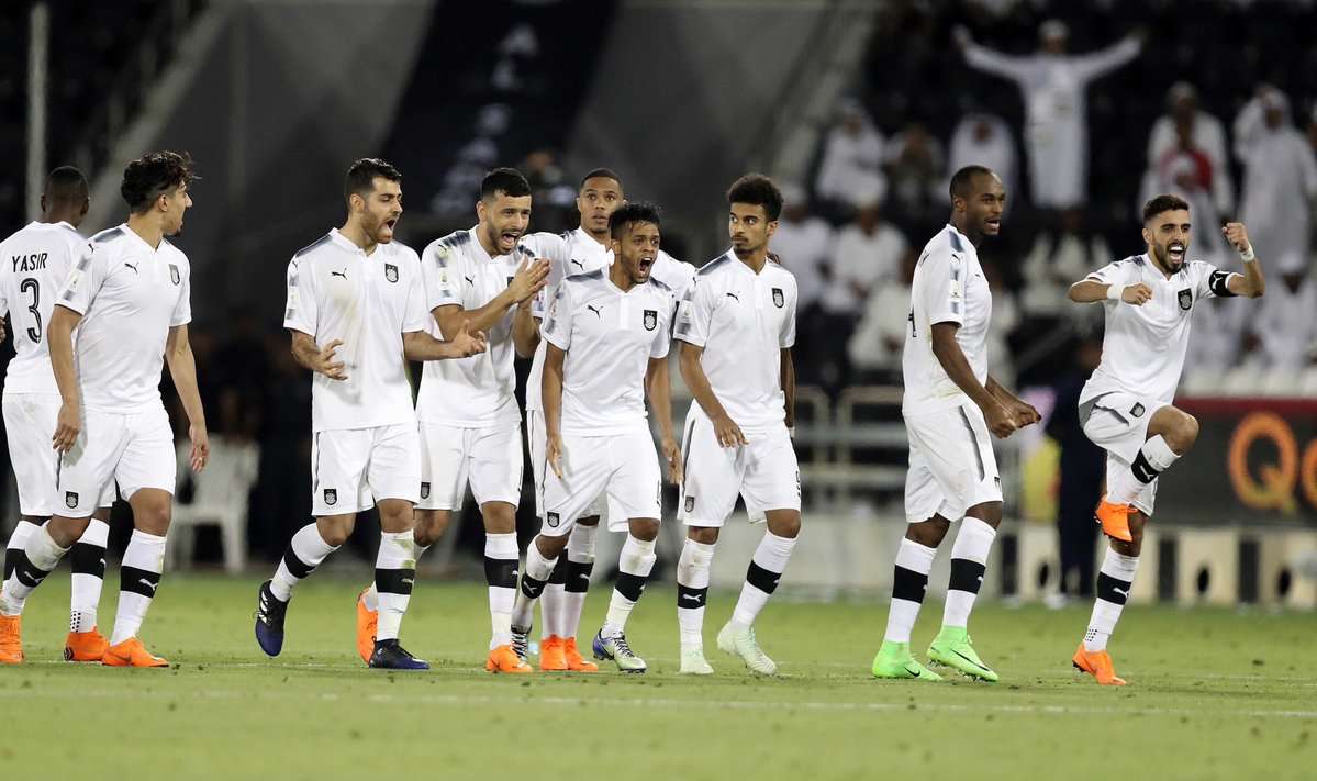 لاعبو السد