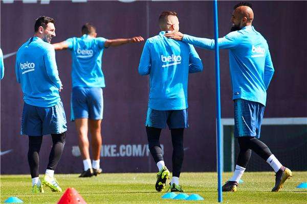 لاعبو برشلونة