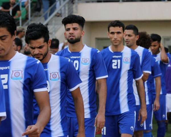 لاعبو الميناء