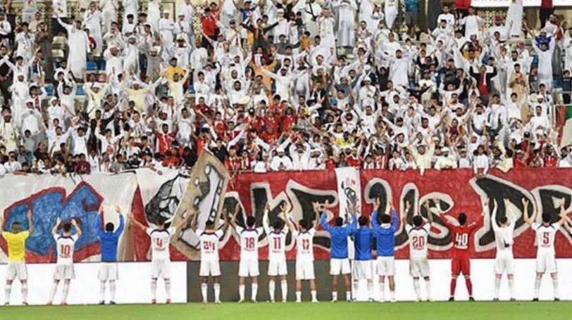 لاعبو الشارقة