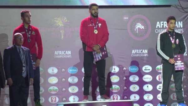 جانب من التتويج