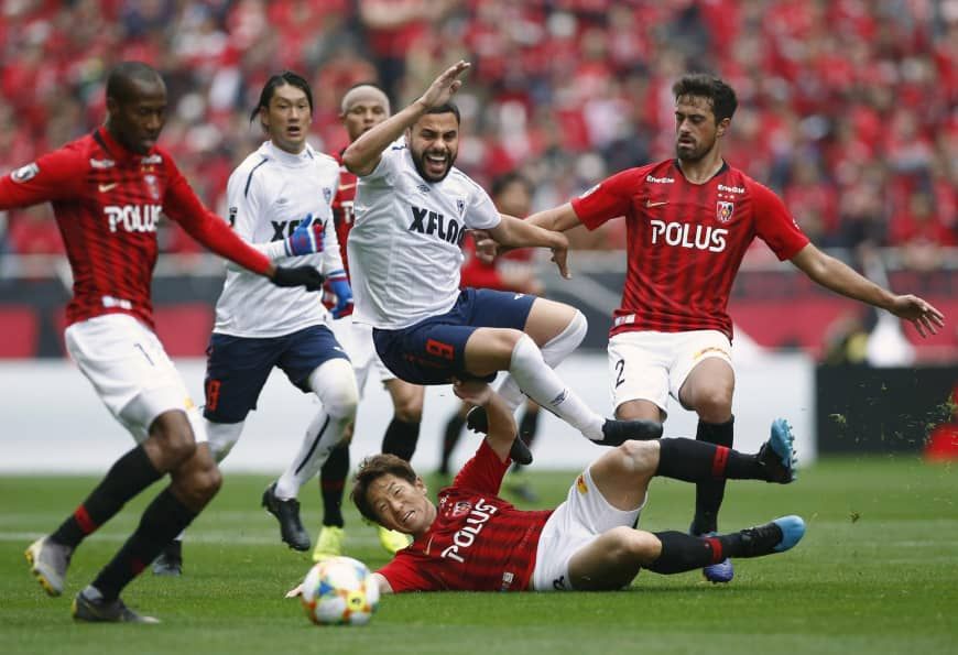 من لقاء طوكيو مع مضيفه أوراوا