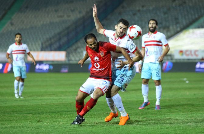 جانب من مواجهة سابقة بين الفريقين