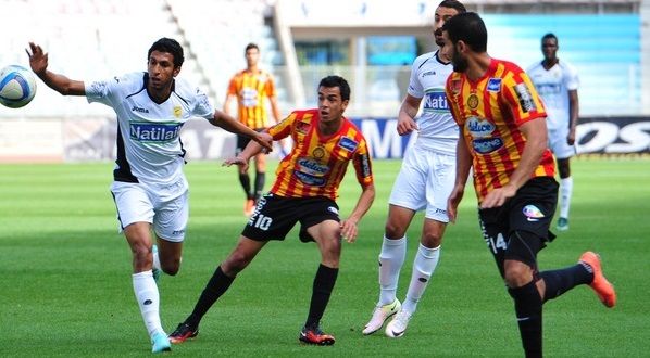 من مباراة سابقة بين الفريقين 