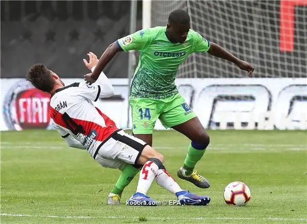 ?i=epa%2fsoccer%2f2019-03%2f2019-03-31%2f2019-03-31-07476196_epa