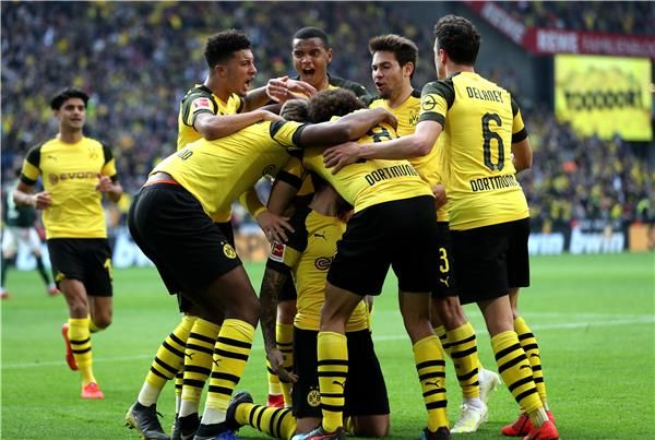 لاعبو دورتموند 