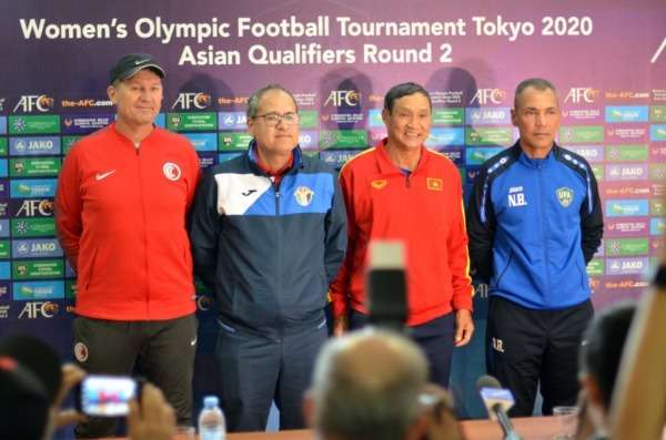 من المؤتمر الصحفي اليوم