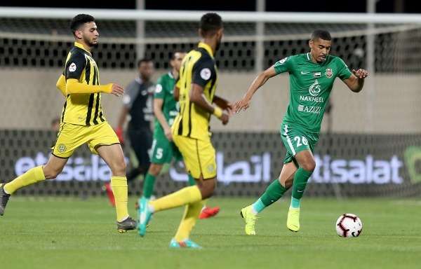 من الدوري الإماراتي