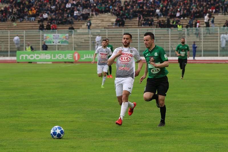 من لقاء شباب قسنطينة ووفاق سطيف