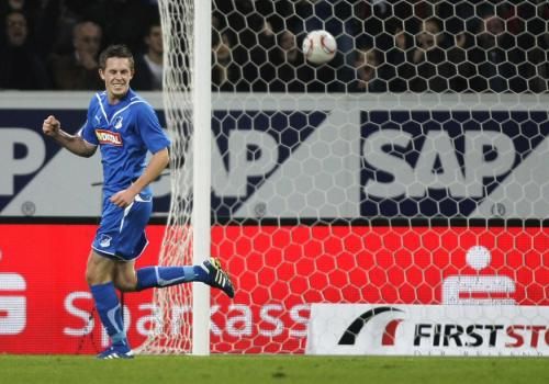 2010-10-31t173154z_01_ad04_rtridsp_3_soccer-germany_reuters