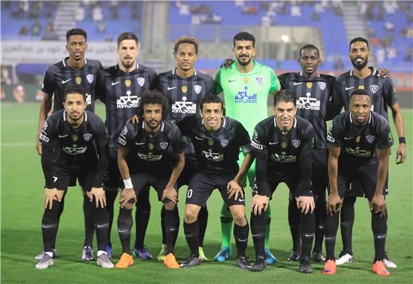 لاعبو الهلال 