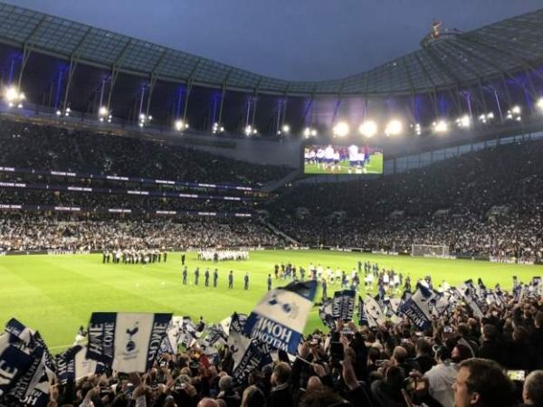 الملعب الجديد