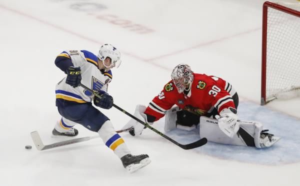 2019-04-04t030901z_1926586501_nocid_rtrmadp_3_nhl-st-louis-blues-at-chicago-blackhawks_reuters