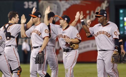 2010-11-01t034932z_01_arl71_rtridsp_3_baseball_reuters