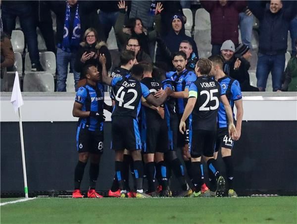 ويسلي موراييس مع لاعبي كلوب بروج