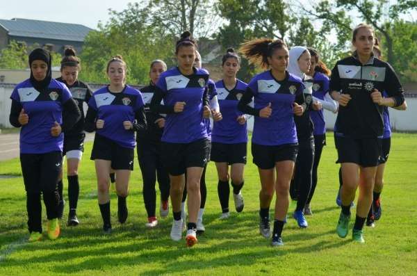 من تدريبات منتخب السيدات