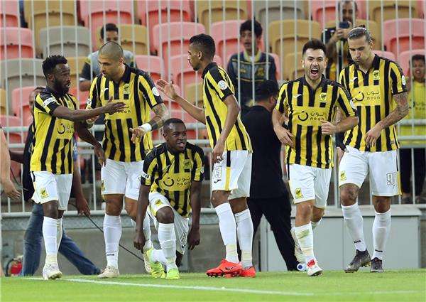 لاعبو الاتحاد