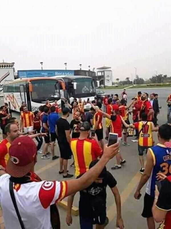 من جماهير الترجي المتواجدة في قسنطينة