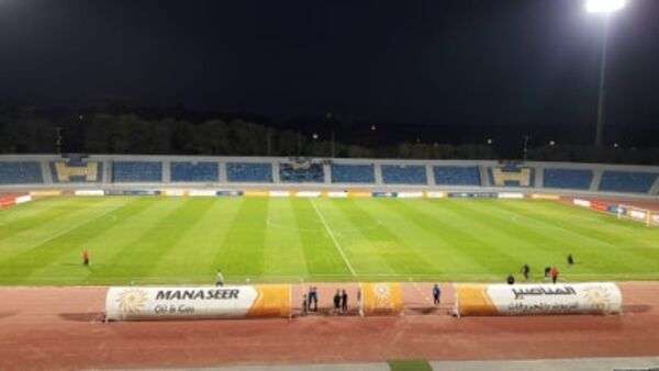 من المدرجات