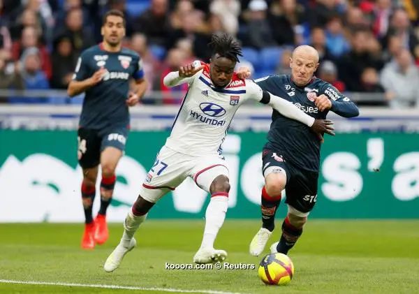 ?i=reuters%2f2019-04-06%2f2019-04-06t161959z_49571170_rc15e0dde880_rtrmadp_3_soccer-france-lyo-dij_reuters