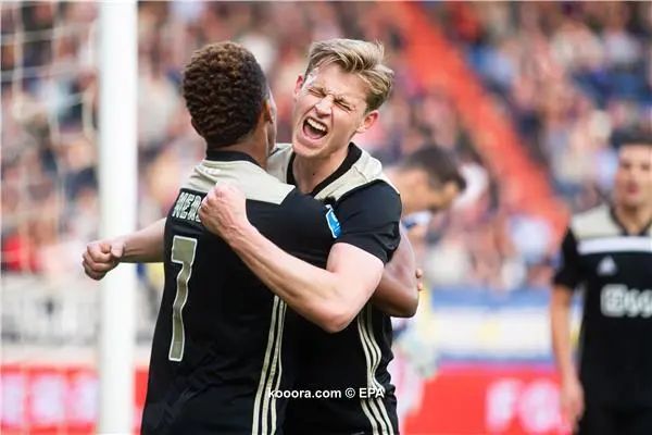 ?i=epa%2fsoccer%2f2019-04%2f2019-04-06%2f2019-04-06-07489154_epa