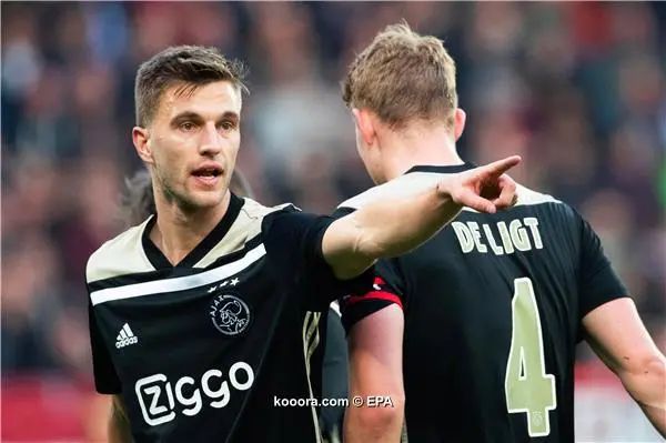 ?i=epa%2fsoccer%2f2019-04%2f2019-04-06%2f2019-04-06-07489377_epa