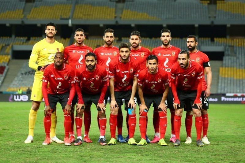 لاعبو الأهلي