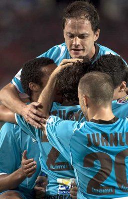 2010-11-01-00000102424828