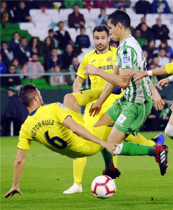 جانب من لقاء فياريال وبيتيس