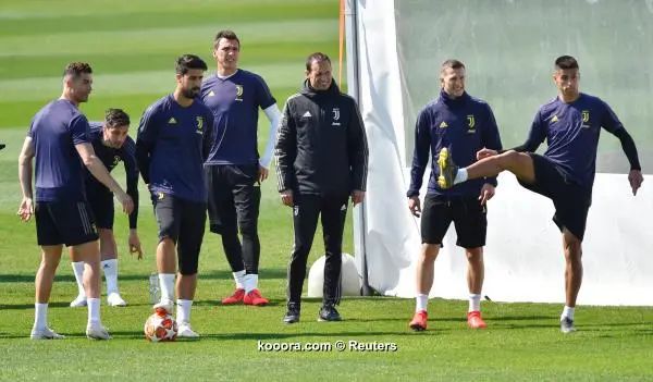 ?i=reuters%2f2019-04-09%2f2019-04-09t110316z_1460907346_rc117ebe3490_rtrmadp_3_soccer-champions-aja-juv-preview_reuters