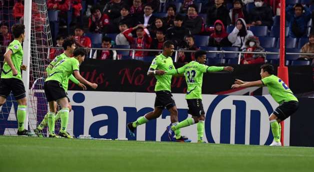 فرحة لاعبي تشونبوك