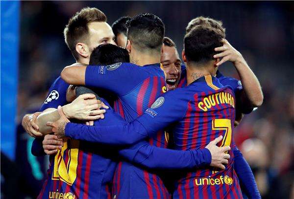 لاعبو برشلونة