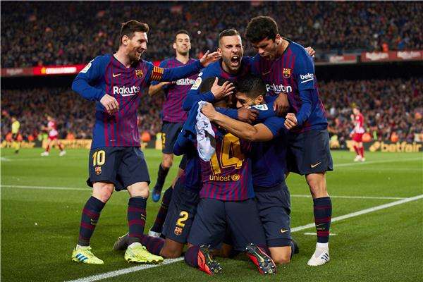 لاعبو برشلونة