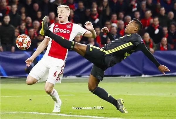 ?i=epa%2fsoccer%2f2019-04%2f2019-04-10%2f2019-04-10-07497588_epa