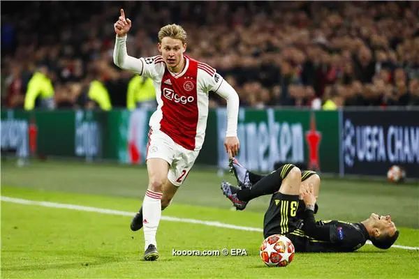 ?i=epa%2fsoccer%2f2019-04%2f2019-04-10%2f2019-04-10-07497538_epa