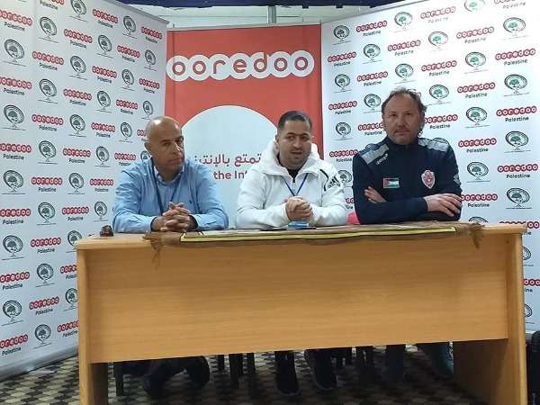 من المؤتمر الصحفي