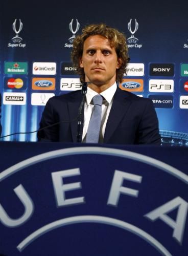 2010-08-26t125312z_01_sno01_rtridsp_3_soccer-champions-draw_reuters