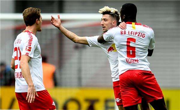 فرحة لاعبي لايبزيج