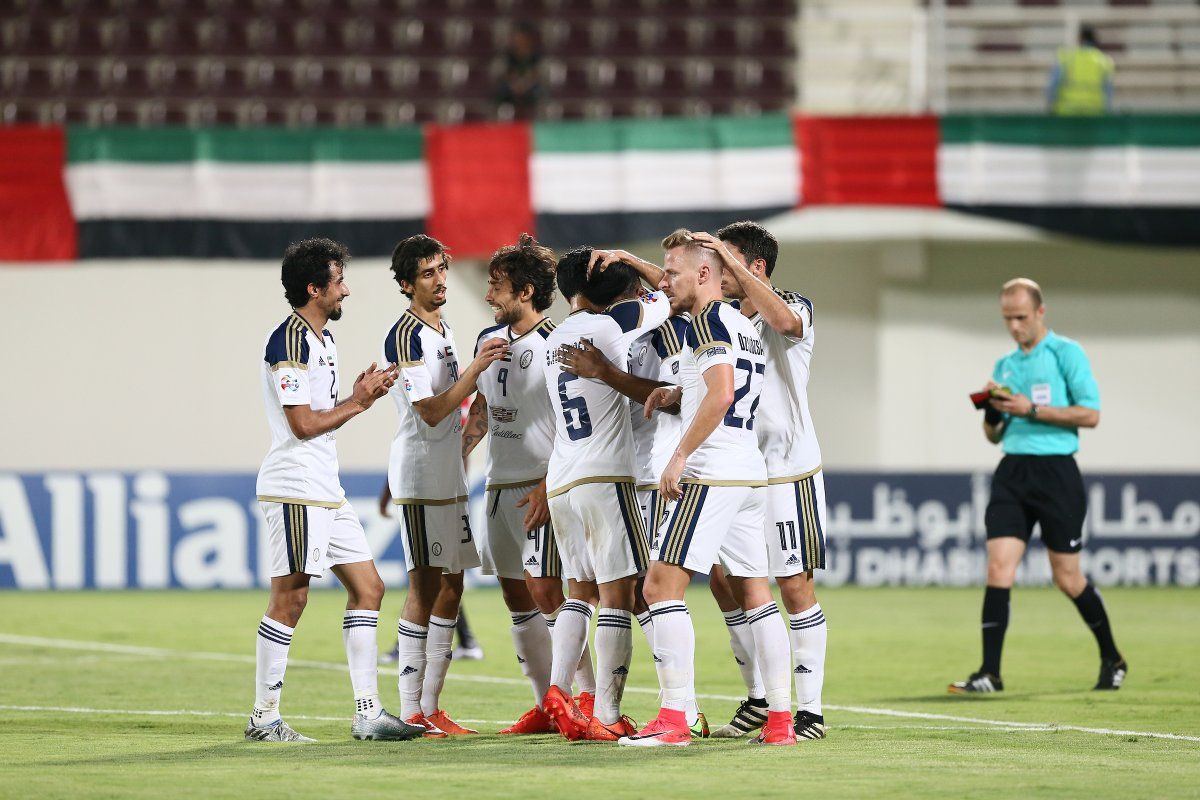 لاعبو الوحدة