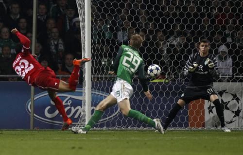 2010-11-02t211013z_01_cha107_rtridsp_3_soccer-champions_reuters