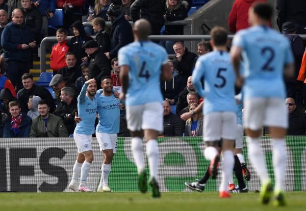 لاعبو مانشستر سيتي 