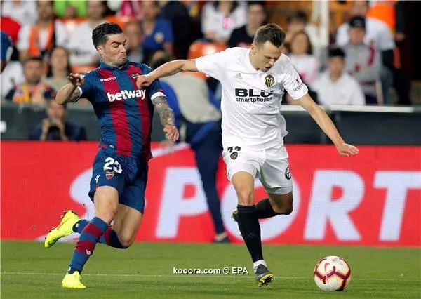 ?i=epa%2fsoccer%2f2019-04%2f2019-04-14%2f2019-04-14-07507196_epa