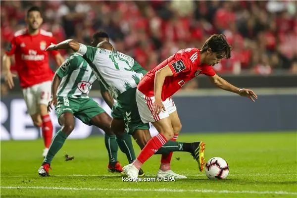 ?i=epa%2fsoccer%2f2019-04%2f2019-04-14%2f2019-04-14-07507294_epa