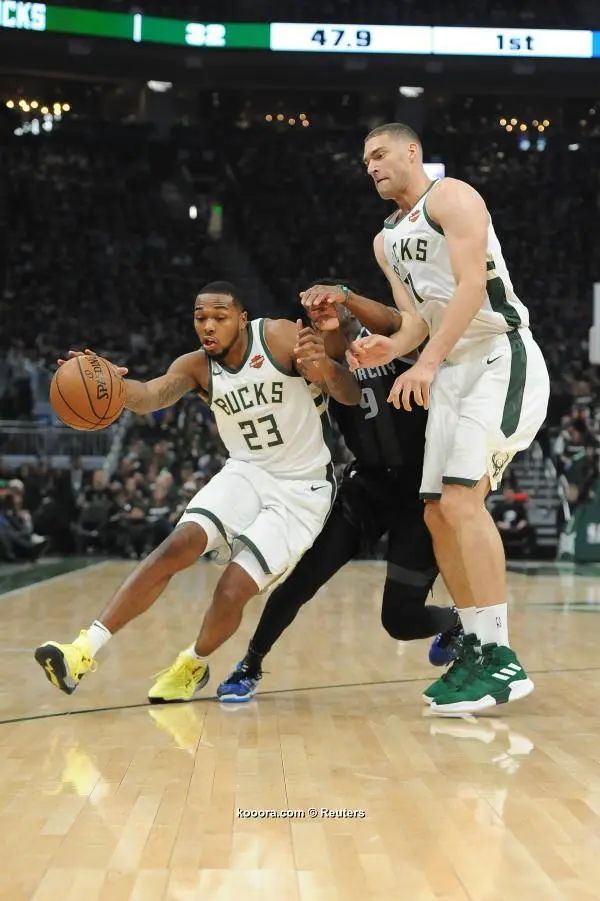 ?i=reuters%2f2019-04-15%2f2019-04-15t023609z_302926144_nocid_rtrmadp_3_nba-playoffs-detroit-pistons-at-milwaukee-bucks_reuters
