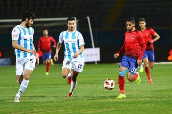 من مباراة سابقة بين الفريقين
