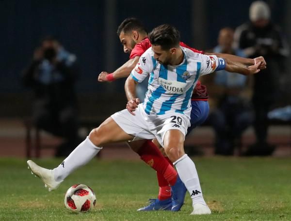 عبد الله السعيد أمام الأهلي