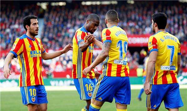 لاعبو فالنسيا