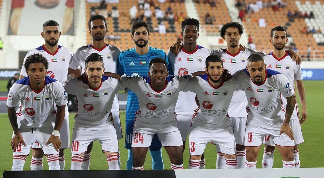 لاعبو الشارقة