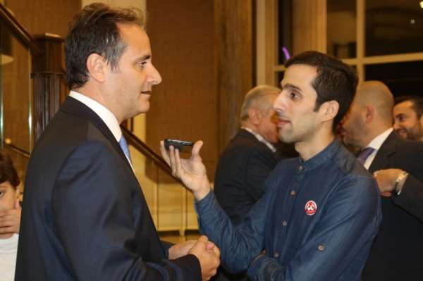 رئيس الإخاء