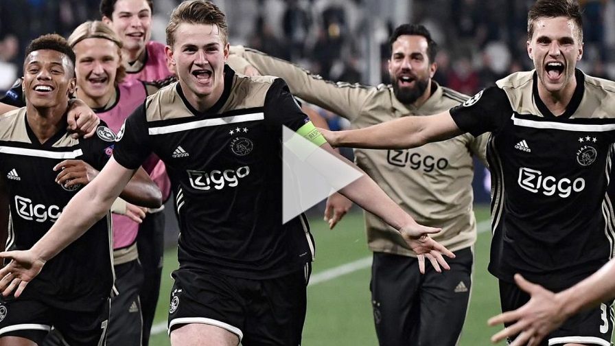 لاعبو أياكس